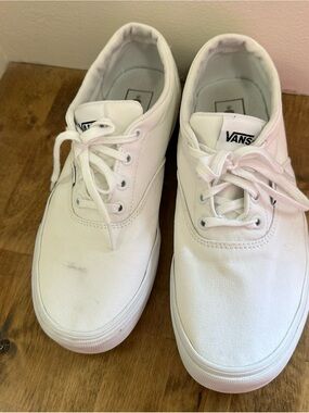 Vans Women's White Canvas Lace-Up Athletic Sneakers